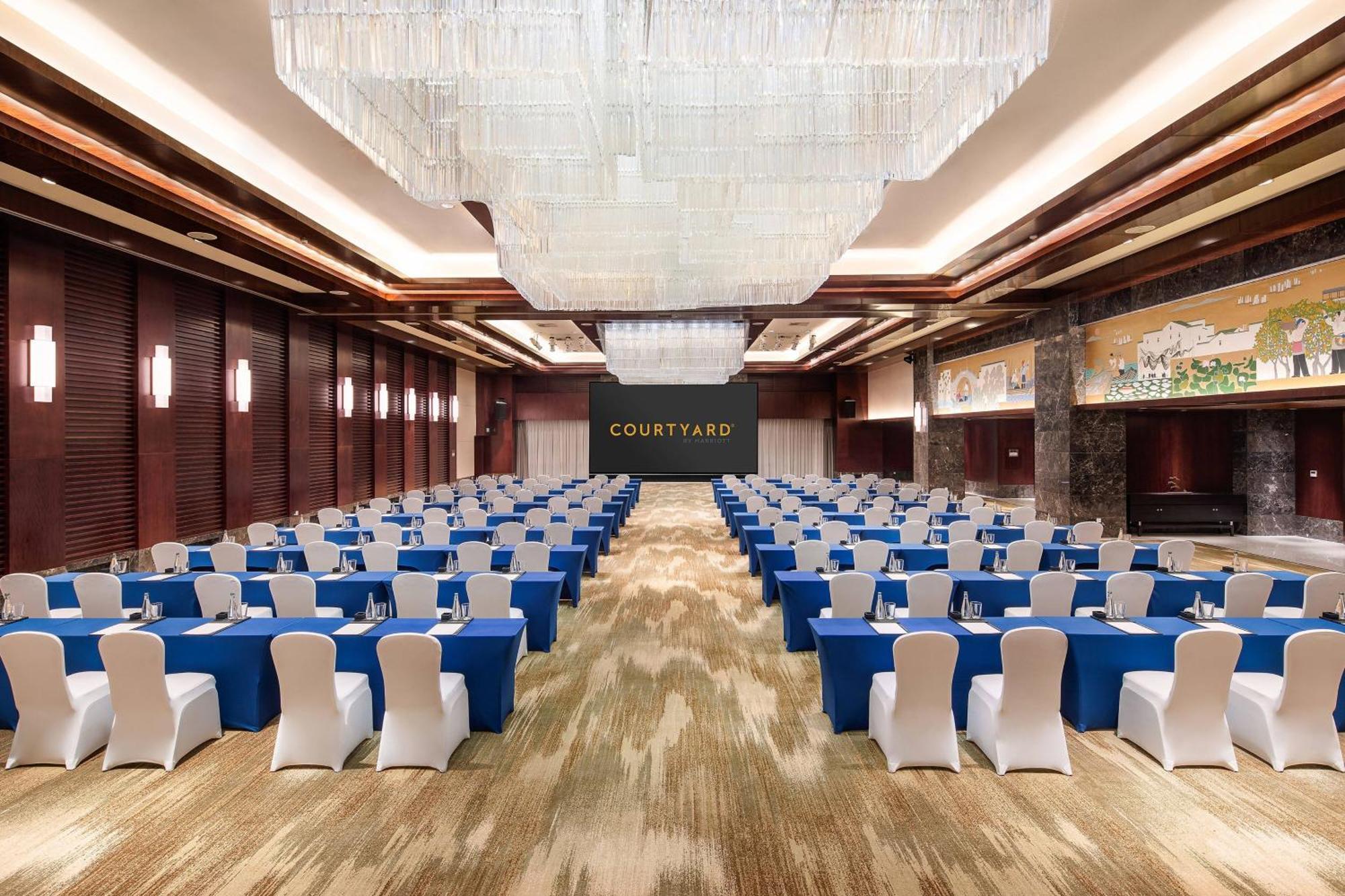 Courtyard by Marriott Wuxi Lihu Lake Extérieur photo
