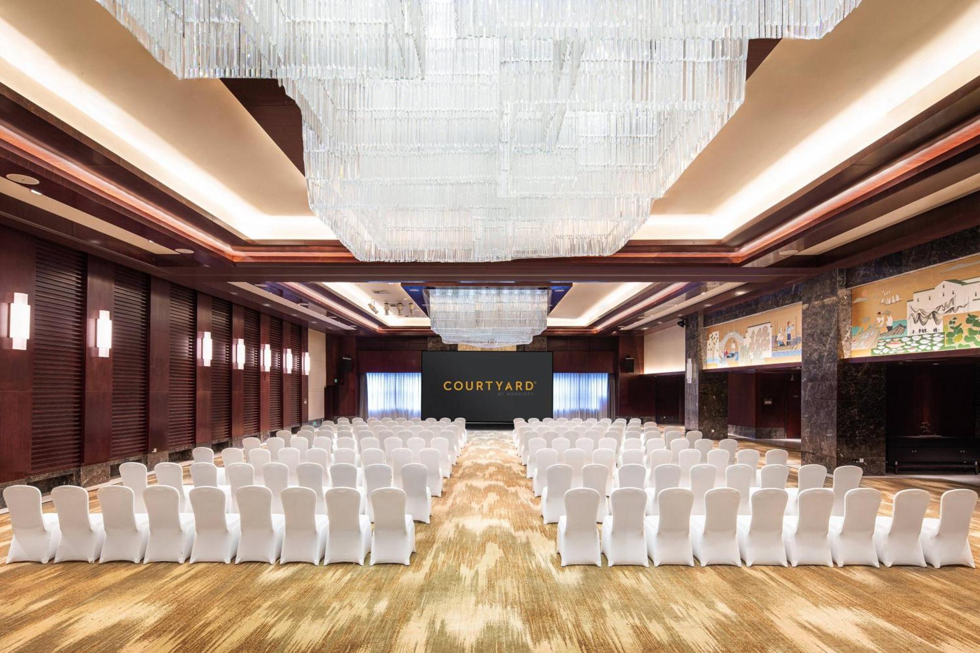 Courtyard by Marriott Wuxi Lihu Lake Extérieur photo