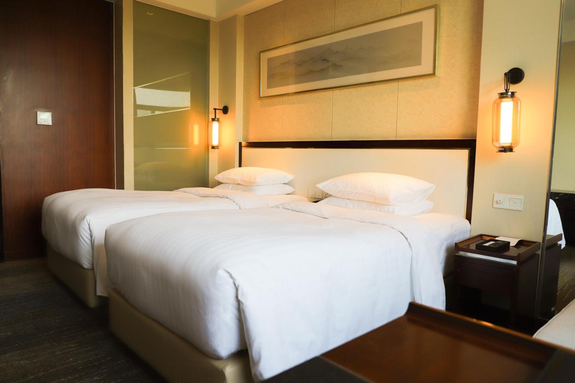 Courtyard by Marriott Wuxi Lihu Lake Extérieur photo